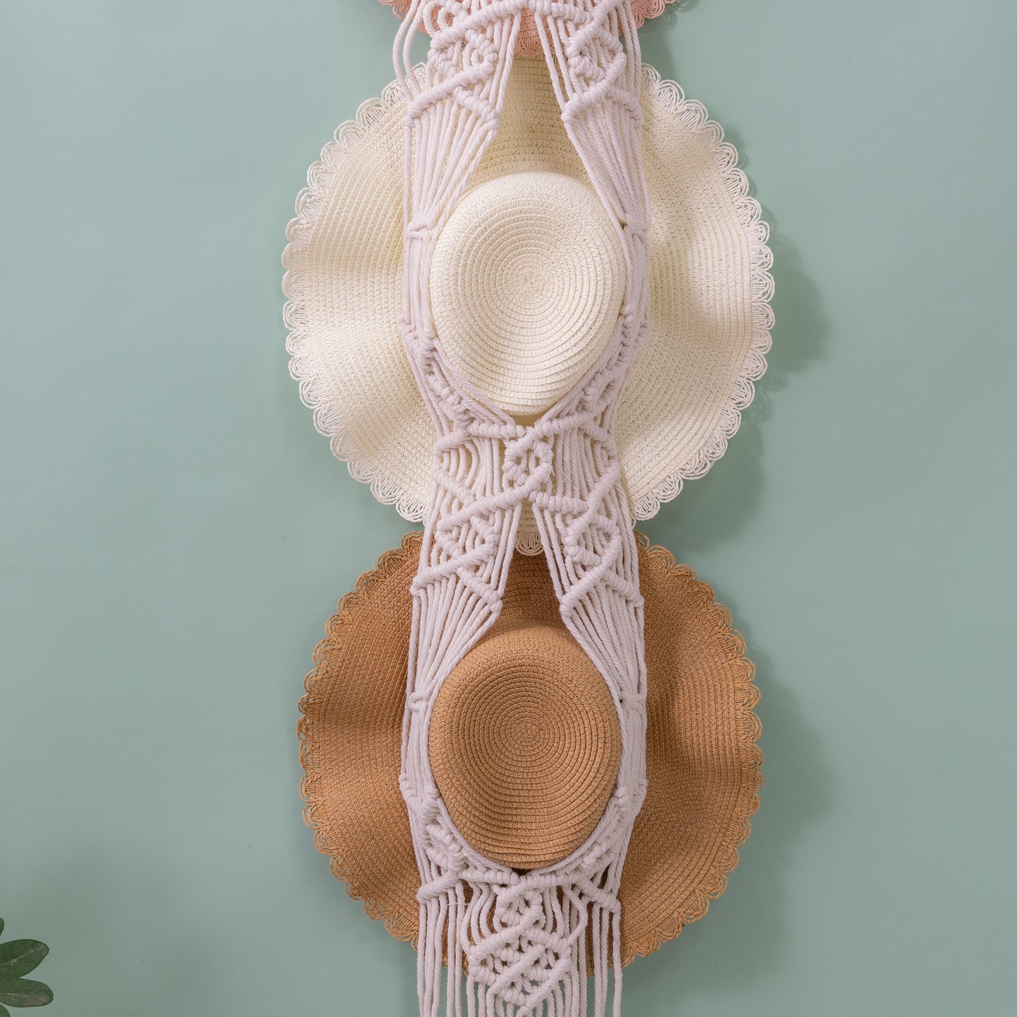 Handcrafted Macramé Hat Organizer for Stylish Wall Display - Diamond