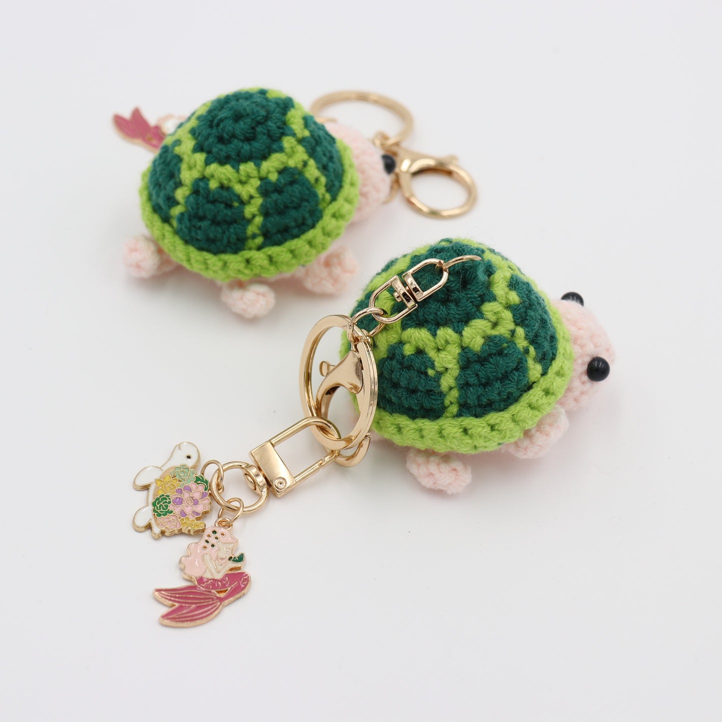 Turtley Cute: Knit Keychain with a Shellful of Personality and Removable Charms