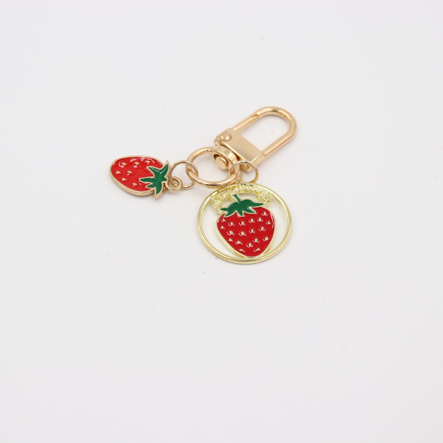 Hand-Crochet Strawberry Keychain Dangling with Removable Charms