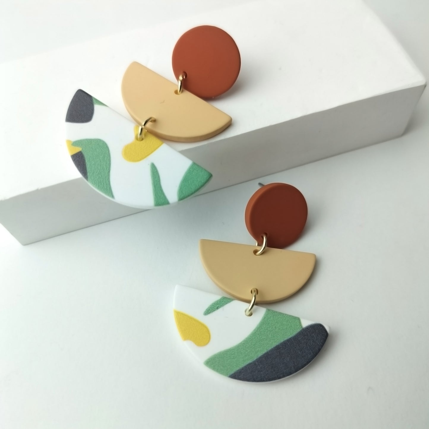 Stacked Acrylic Earrings - Canyon Wave