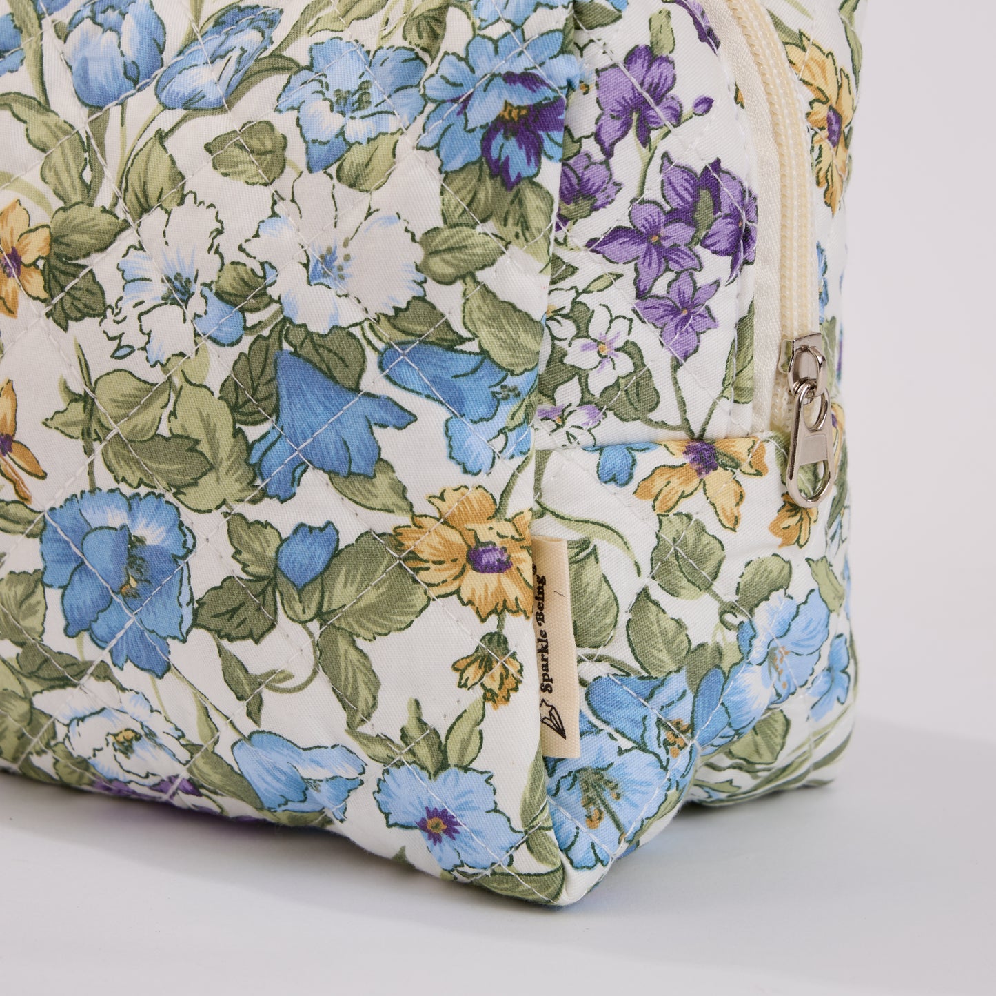 Countryside Wildflowers Quilted Makeup Bag - Small Pouch Travel Toiletry Organizer
