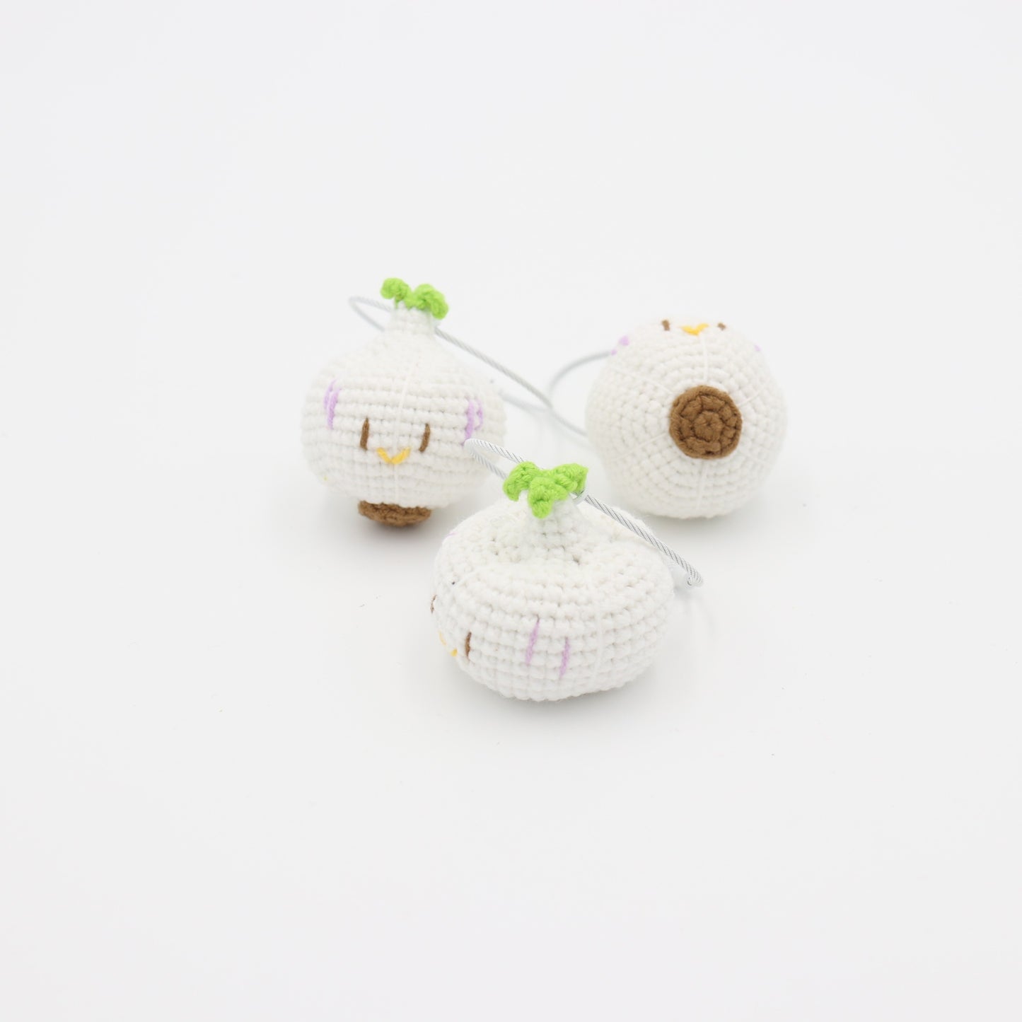 Hand-Crochet Yarn Keychain - Garlic