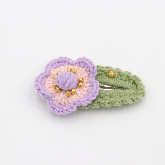 Anemone Floral Crochet Hair Clip