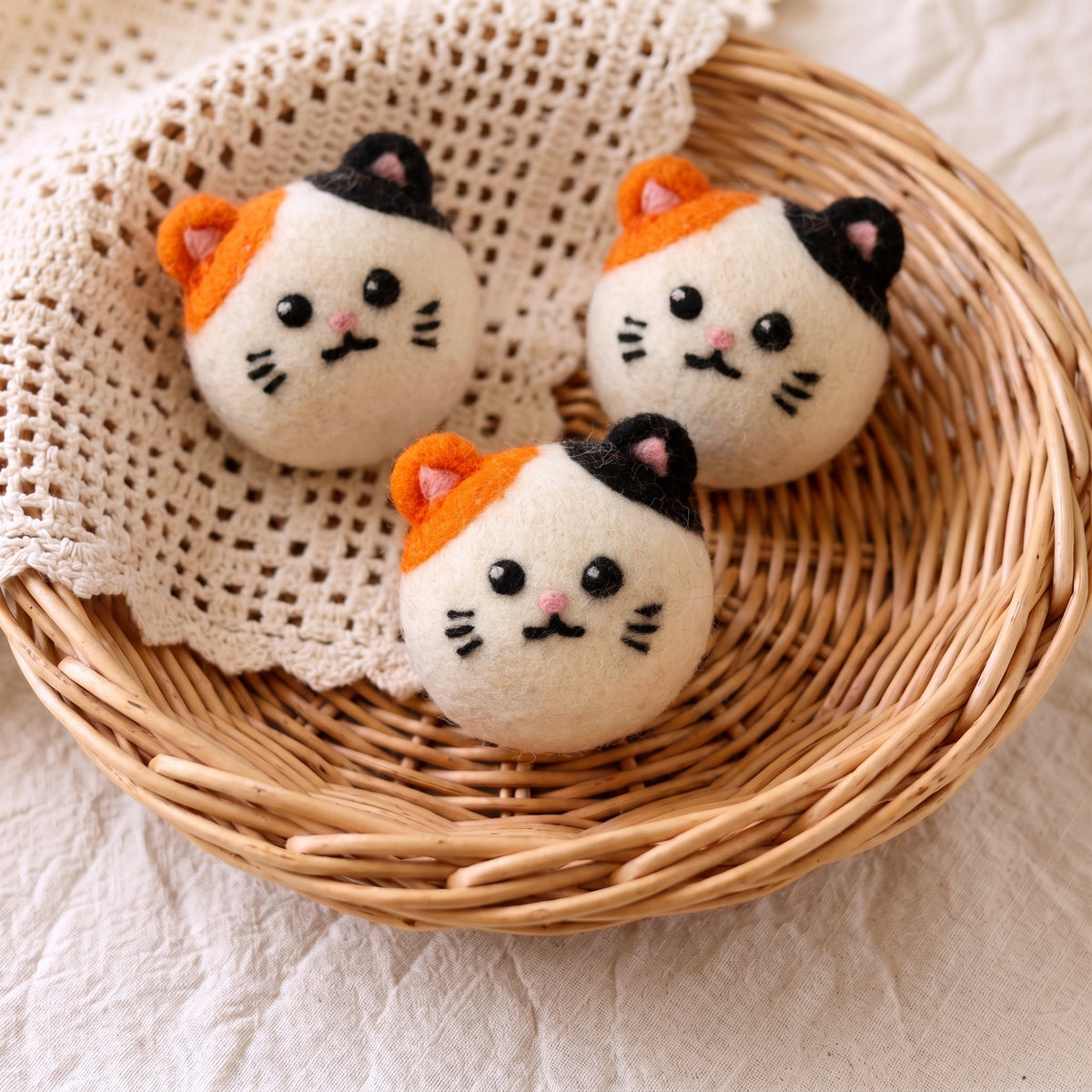 Calico Cat Wool Dryer Balls with 3D Ears – Set of 3