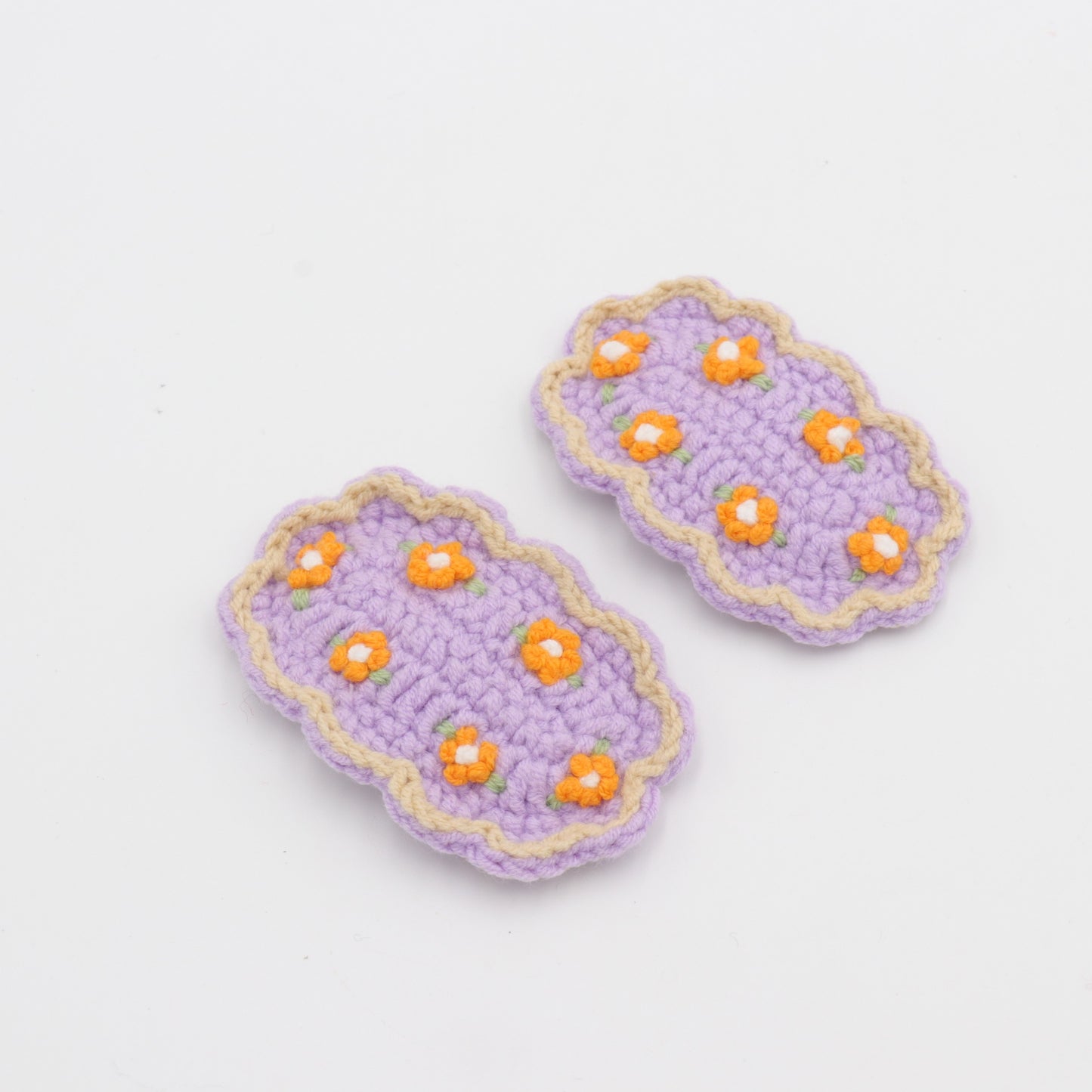 Ditsy Daisy Floral Crochet Hair Clip