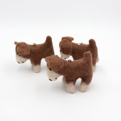 Handmade Wool Felt Dog Keychain – Cute Puppy Bag Charm for Dog Lovers