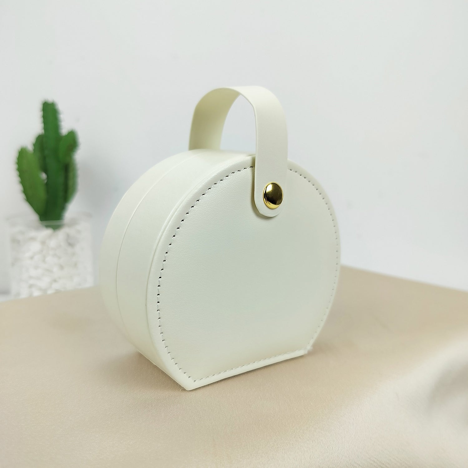 Mini-Portable-Jewelry - Storage-Box