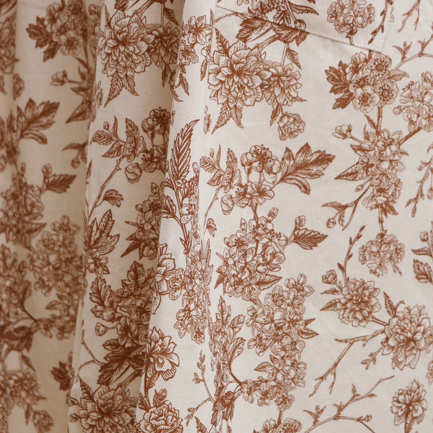 Vintage Botanical Garden Toile Apron - Rust Brown