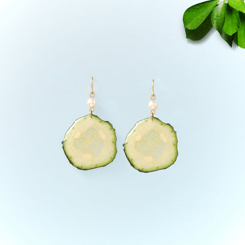 Cucumber-slice-Resin-Dangle-Earrings 