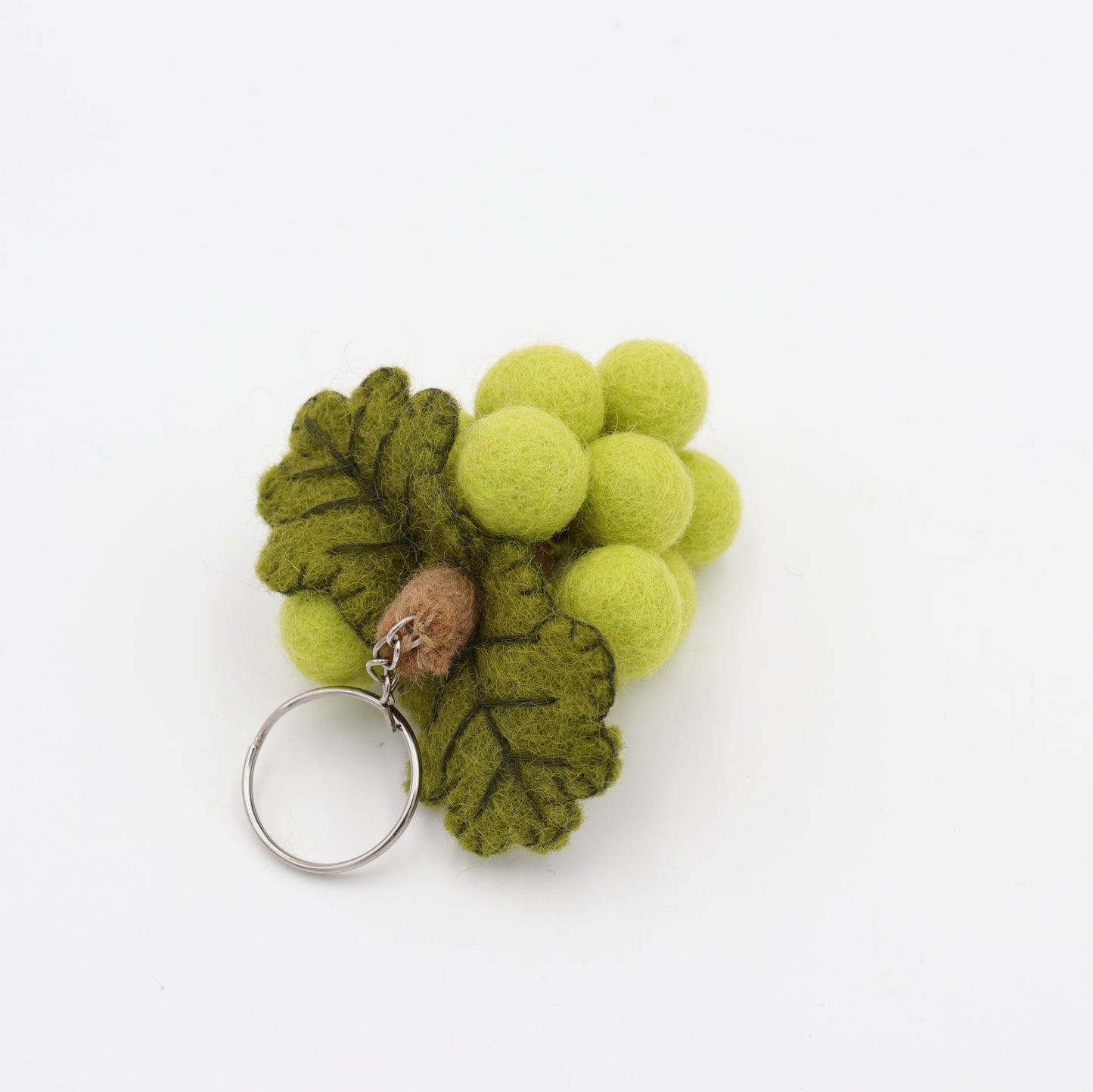 Handmade Felt Grapes Keychain – Cute Fruit Bag Charm, Wool Grape Key Ring