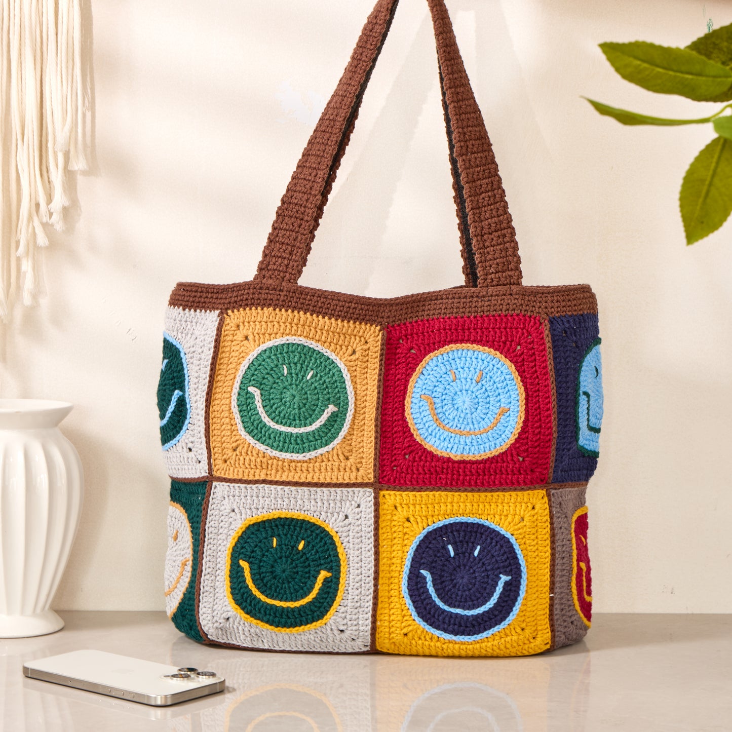 Handmade Chic Retro Crochet Shoulder Bag for Women - Smile